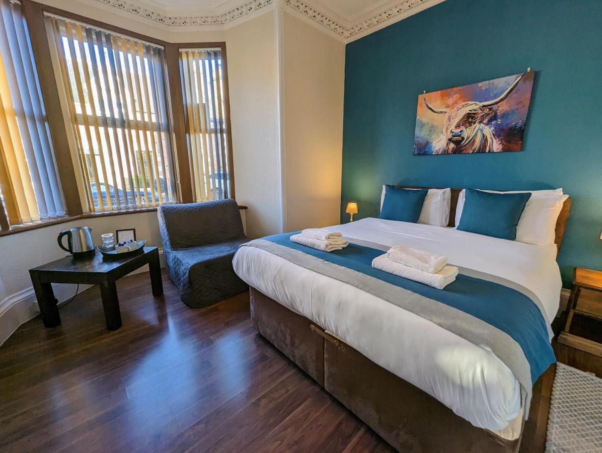The Coo's Guest house 3*